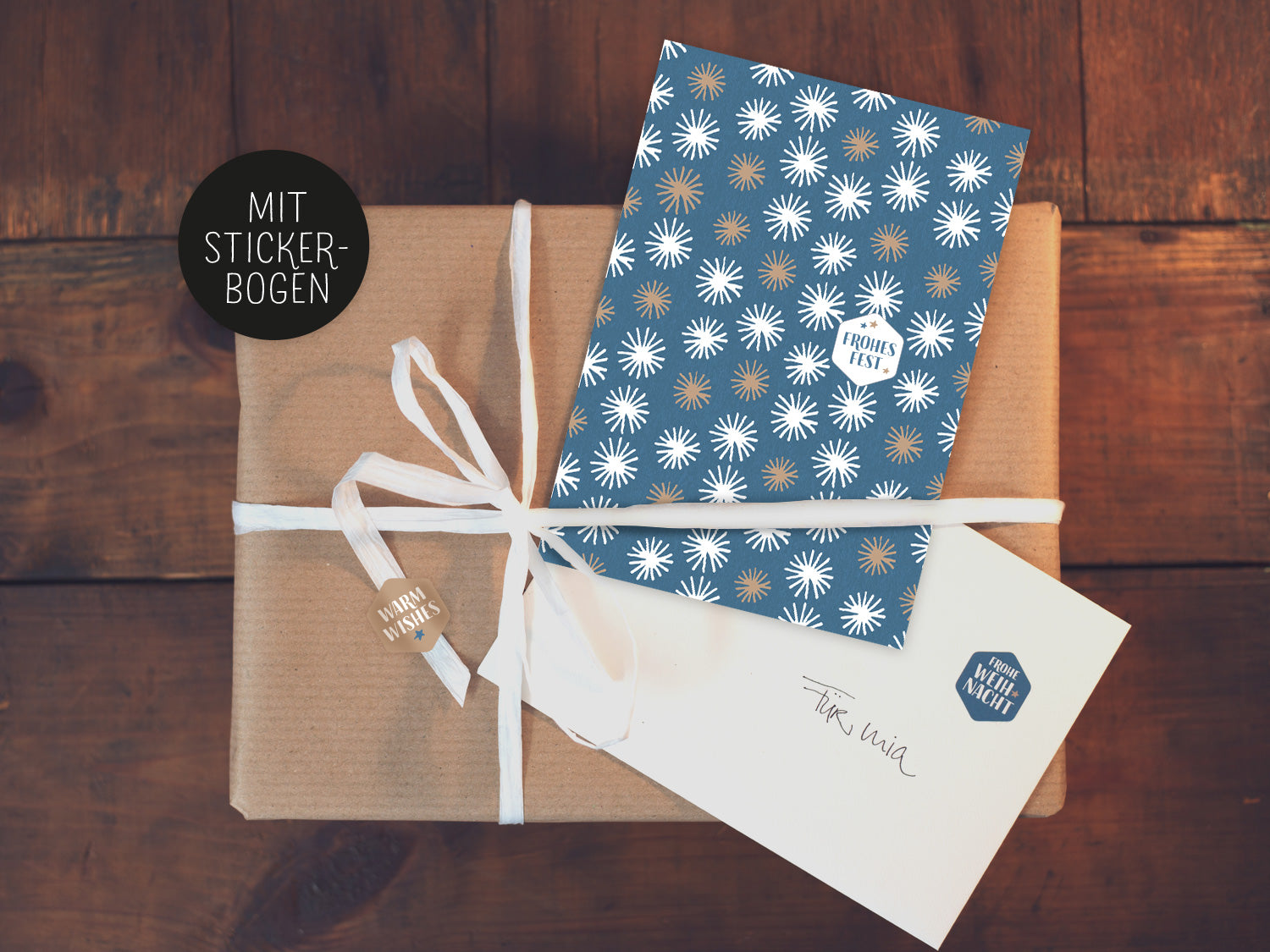 Weihnachts Grußkarten mit Vintage-Design. Weihnachtssterne auf blauem Hintergrund im 10er Postkarten Set.