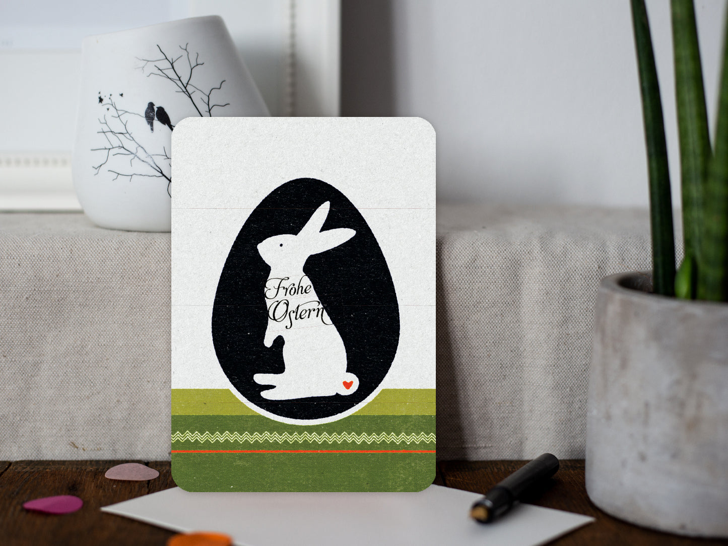 Postkarte ›Osterhase im Ei‹, Osterkarte, Vinatge, Frohe Ostern, Hase