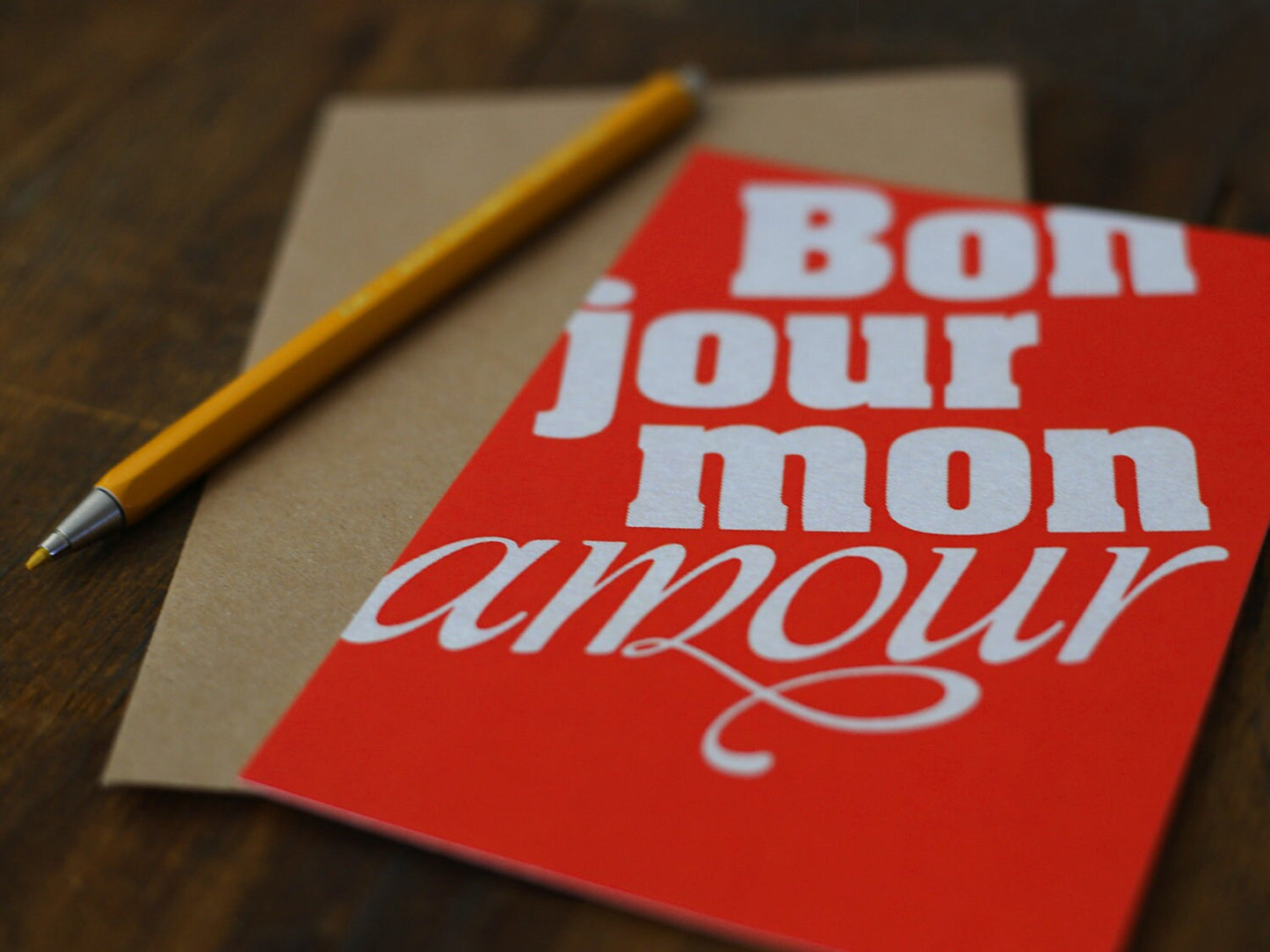 Typo Postkarte ›Bonjour MON AMOUR‹ / Typography, Typokarte, Grusskarte, Vintage, liebes Quote
