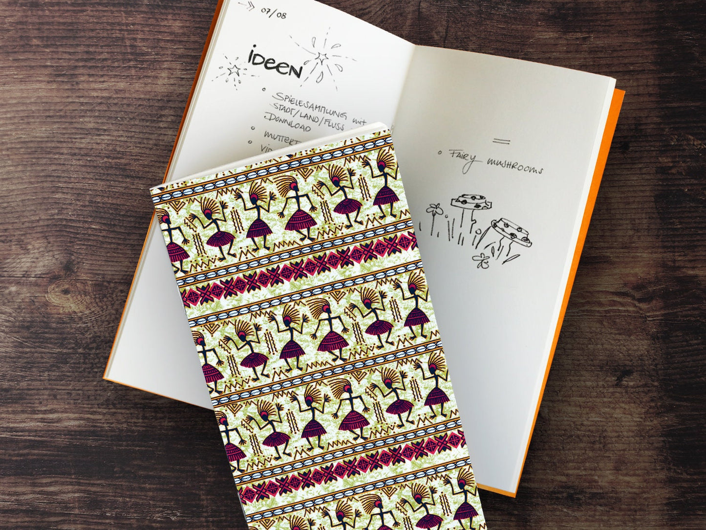 Schmales Notizheft ›Tänzerinnen‹, Notebook, Skizzenbuch, Afrika, Stoffe, Wax, Reisebegleiter, Kunst, Muster, Bunt, Ethno, spirituell