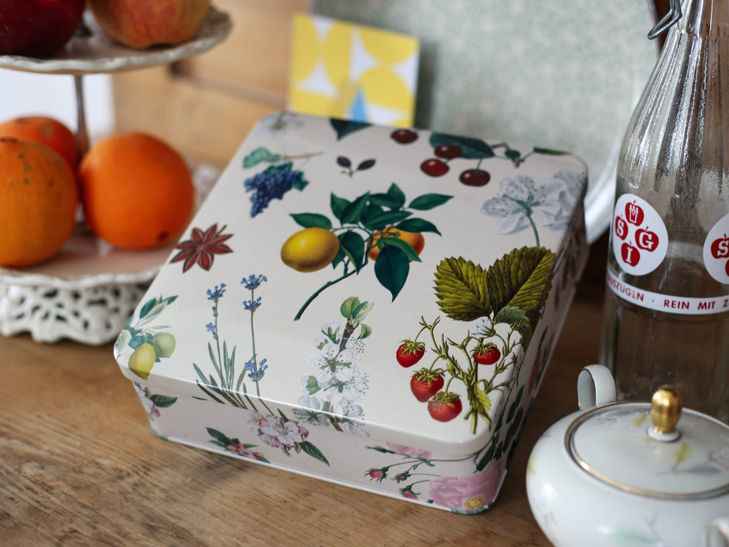 Geschenkdose Orange, Metalldose, Frucht, Obst, Kunst, Edel, historisch