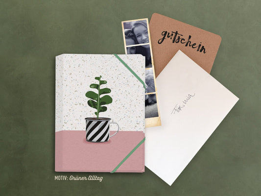Mini-Sammelmappe ›Pflanzen‹; kleiner Ordnungshelfer, Gutscheinmappe, Geschenk, Reisebegleiter, Sukkulente, Emaille-Tasse